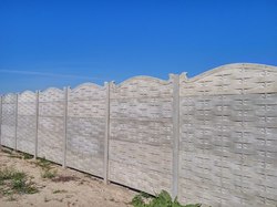 Установка забора на 5 плит